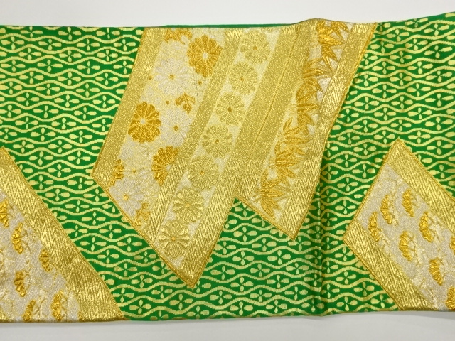  立涌に斜め横段・松竹・菊模様織出し袋帯